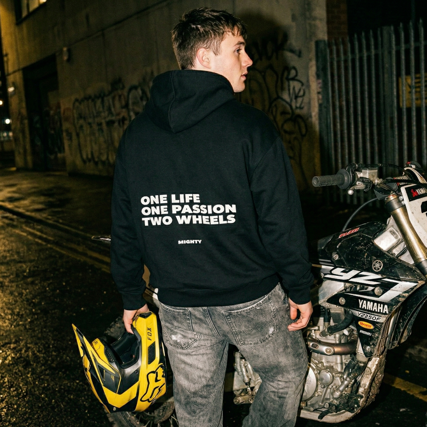 Retoure - One passion Hoodie
